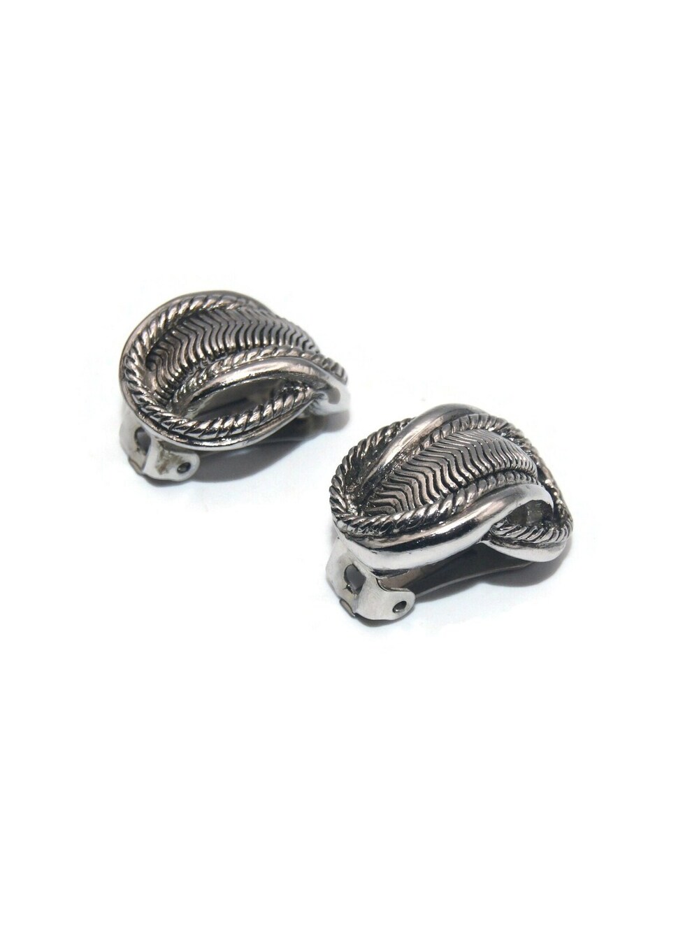Vintage Textured and Smooth Silver Tone Clip on Earrings.
